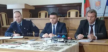 Иззеха старинни монети от частен дом в Джебел