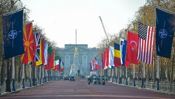 Според Борис Джонсън НАТО е непобедим