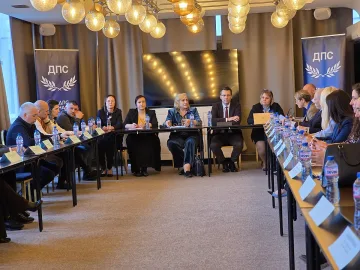 ДПС-Ново начало с ключова среща за водата. Промени в законите