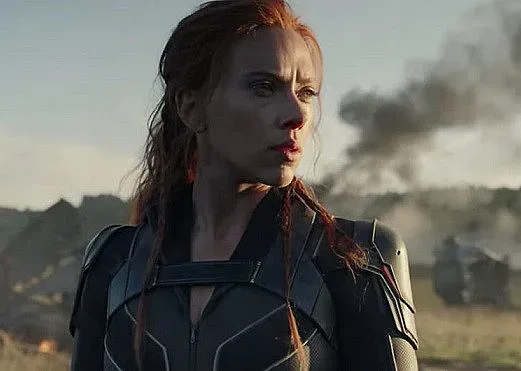 Скарлет Йохансон отново е Черната вдовица