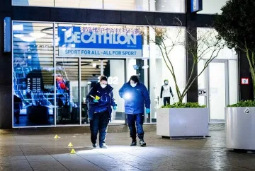 Нападението в Хага: Още търсят извършителя