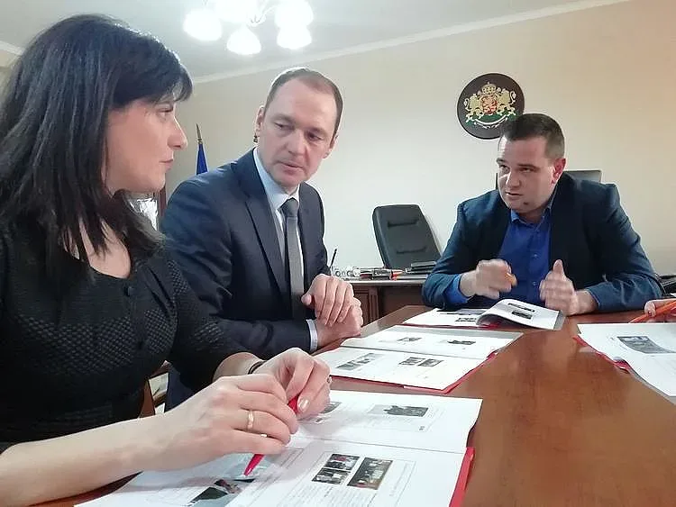 ЕVN обнови над 27 км електропроводи в Кърджалийско