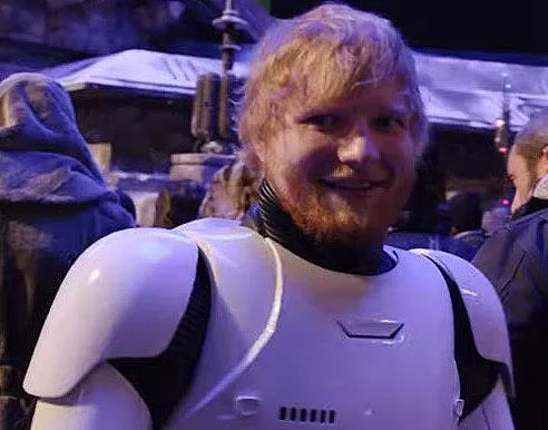 Ед Шийрън влиза в „Междузвездни войни“