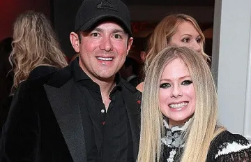 Аврил Лавин скъса с приятеля си милиардер