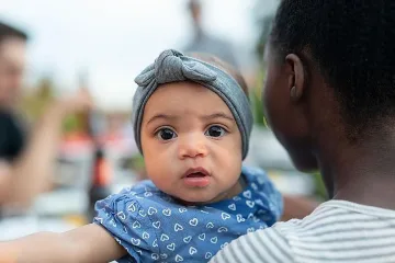 1000 евро за бебе от нигерийските "фабрики"