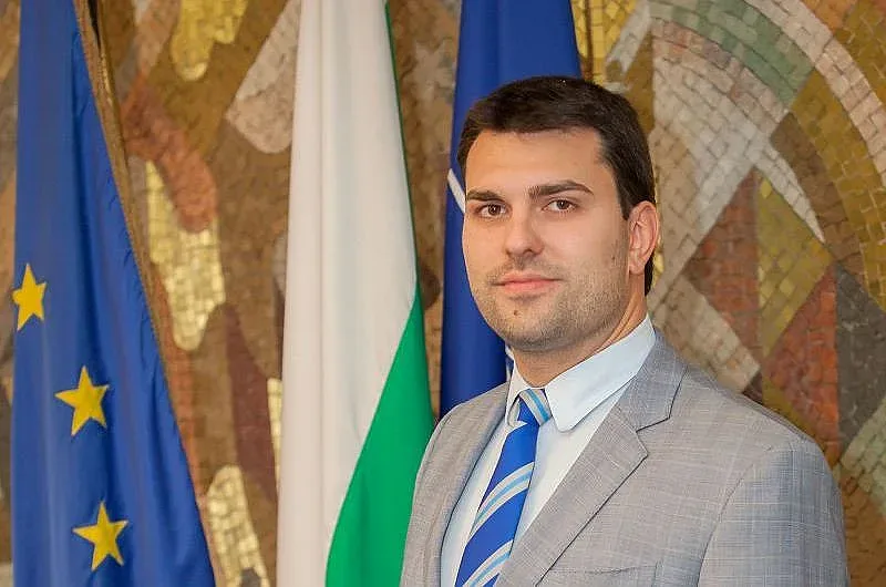 Пада процентът отказани визи на българи за САЩ