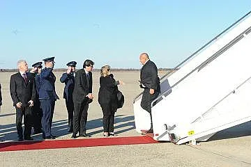 Очакваме покана за членство в "Клуба на богатите"