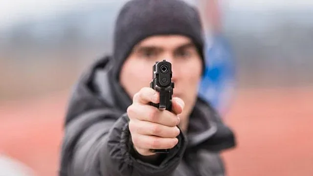 Стрелба в сръбска гимназия