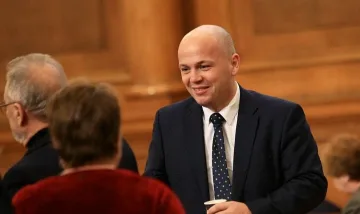 БСП иска субсидията да стане 8 лева на глас