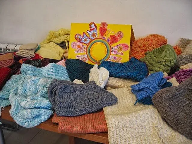 Благотворителна кампания „Изплети топлина”