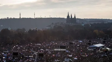 200 хиляди на протест  в Прага срещу Бабиш