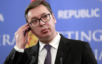 Вучич е приет по спешност в болница