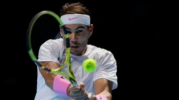 Надал обърна и Циципас в Лондон