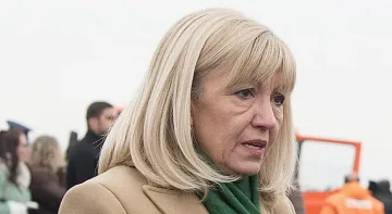 Аврамова настоява за воден режим в Перник