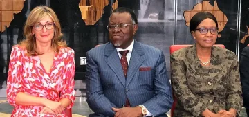 От Намибия Захариева пристигна в Ангола