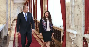 Президентът прие посланичката на САЩ (СНИМКИ)