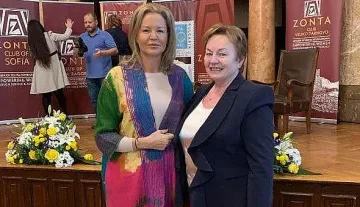 Стефка Костадинова в топ 100 на най-значимите жени