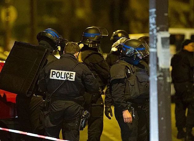 Френски студент се самозапали