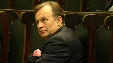 Задържаха руски учен за убийство на жена