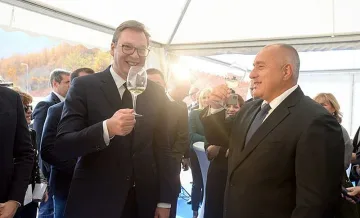 Сръбският президент проговори български