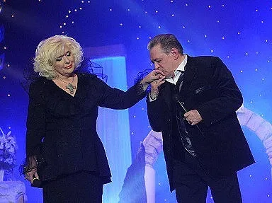 Мишо Белчев пее на Свети Архангел Михаил