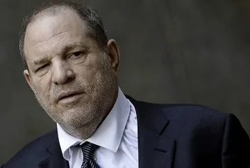 Харви Уейнстейн се завръща