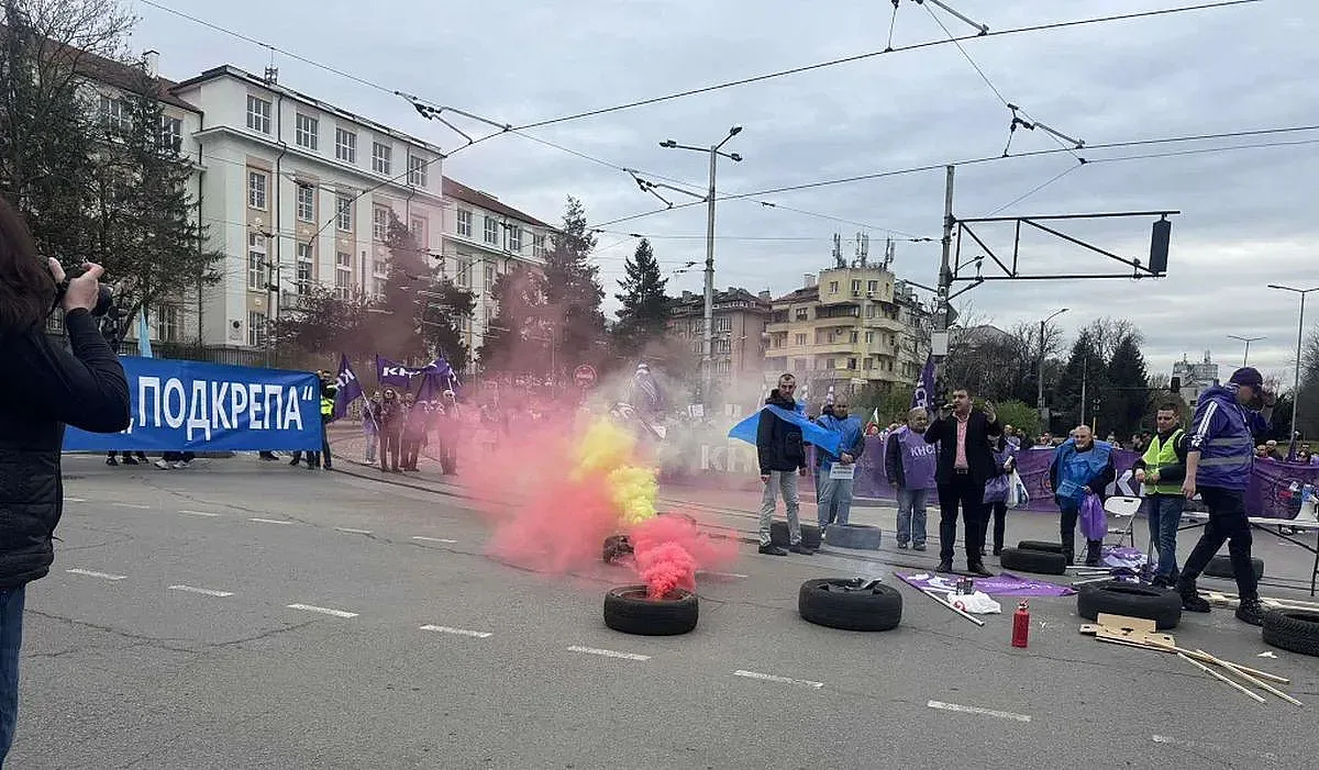 Зам.-кмет на София поряза протестиращите шофьори