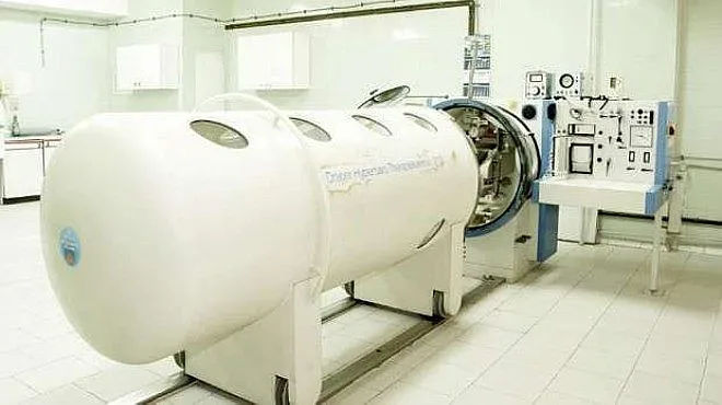 Починалият матрос бил с още 3-ма в барокамерата