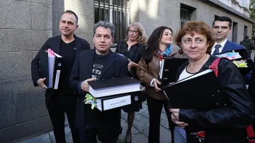 Партията на Слави мълчи за коалиция с Манолова