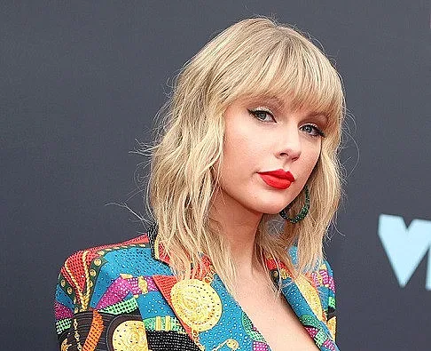 Тейлър Суифт е най-добрата американска певица