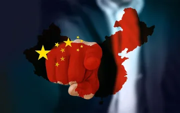 Файненшъл таймс гърми! Ето как САЩ ще отхвърли доминацията на Китай