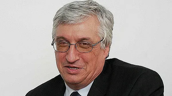 Нейков: Бюджет 2020 е спокоен