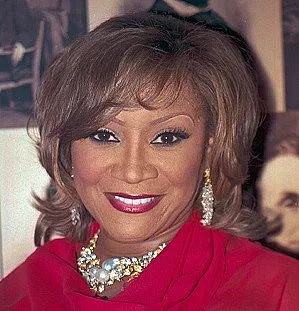 Уитни за малко да остане без най-големия си хит