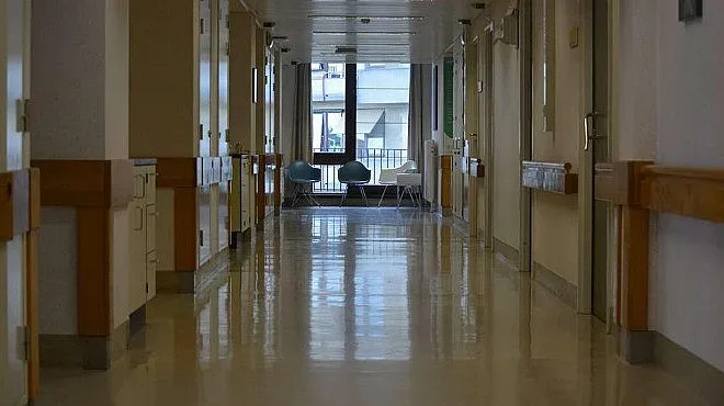 Децата от Кардам берат душа