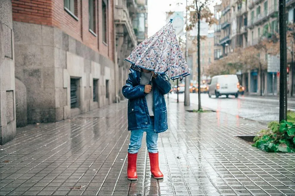 Облаци и дъжд на хоризонта