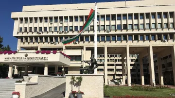 Обявиха за персона нон грата обвинения в шпионаж