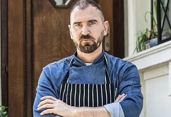 Шеф Токев  го прокудиха от ресторанта му