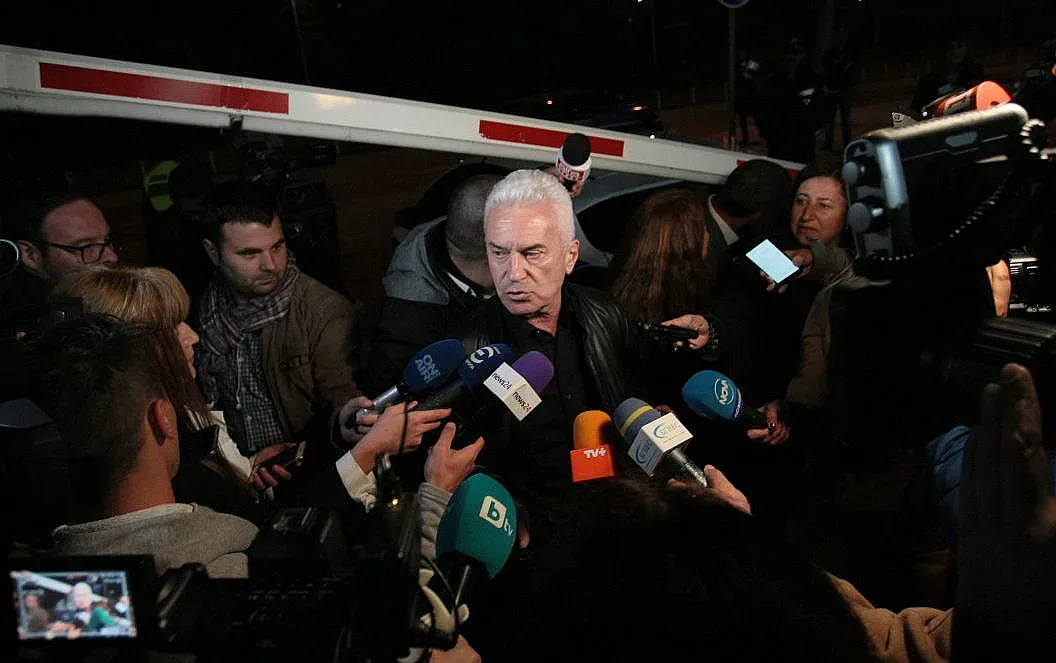 Сидеров пробва да нахлуе в Арена Армеец