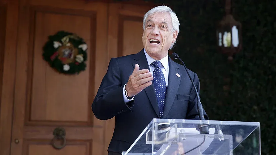 Президентът на Чили уволни кабинета