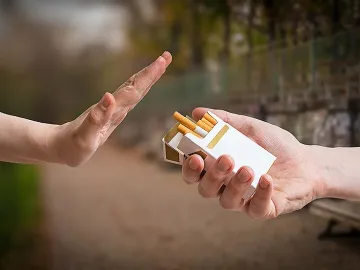 Фармацевти ще отказват пациенти от цигари