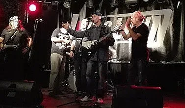 „Атлантик“ пеят за отлетелите приятели