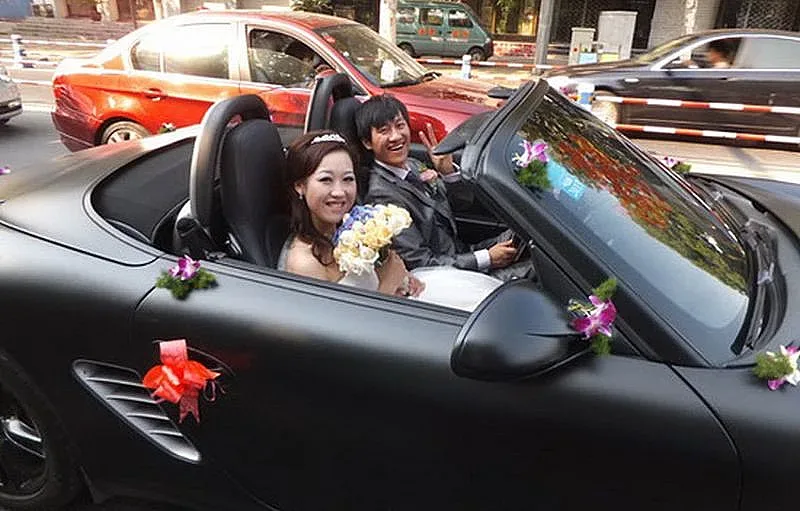 Китай удари САЩ в земята по брой богаташи