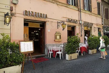 Закон за тоалетните приеха в Рим