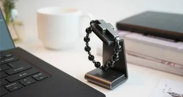 С  “умна” молитвена броеница Ватиканът приобщава младежите