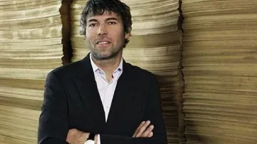 Чехът милиардер Петр Келнер купува bTV