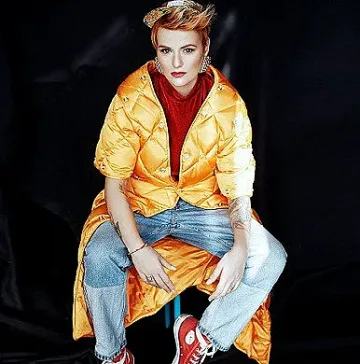 Рут Колева пита в какво ни превръщат социалните мрежи