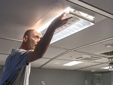 По-малко разходи за осветление за бизнеса