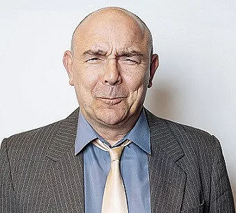Калин Сърменов:   Живеем във време на манипулации