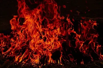 Пожар горя на хълма Трапезица