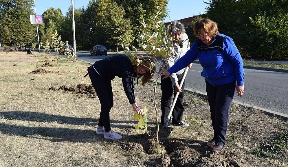 Корнелия Маринова: Зелен Ловеч за бъдещето на нашите деца